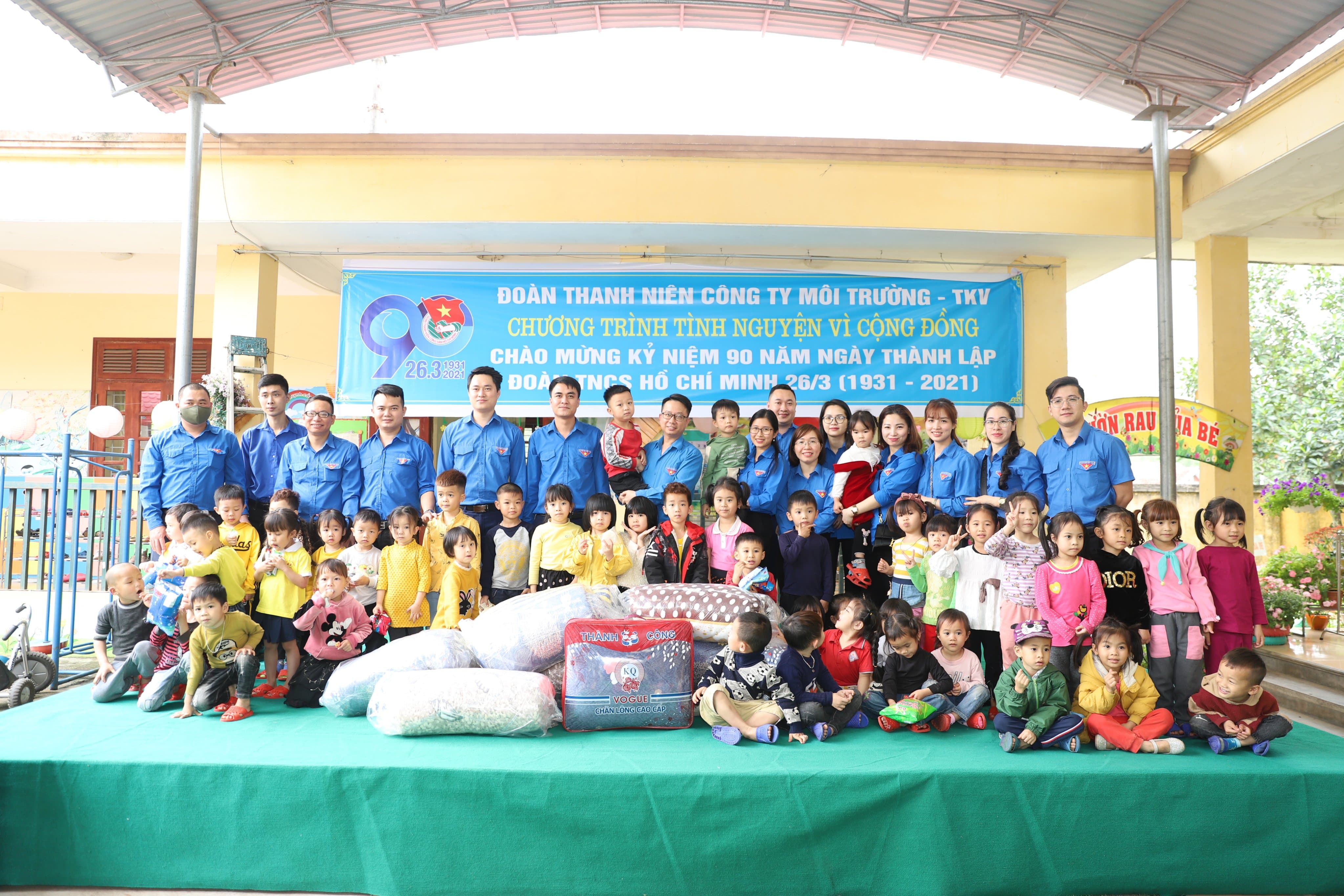 ĐOÀN THANH NIÊN CÔNG TY MÔI TRƯỜNG TÌNH NGUYỆN VÌ CỘNG ĐỒNG
